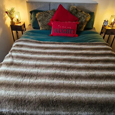 Дом отдыха Pond Oak *