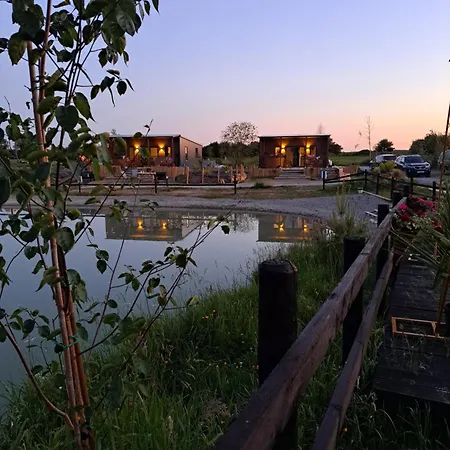 Дом отдыха Pond Oak